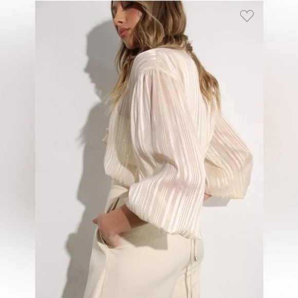 #226 “ RUFFLE BLOUSE” - Picture 8 of 14